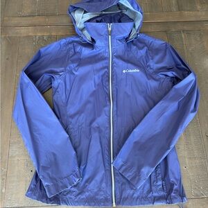 Columbia Women’s Switchback Packable Hooded Rain Jacket